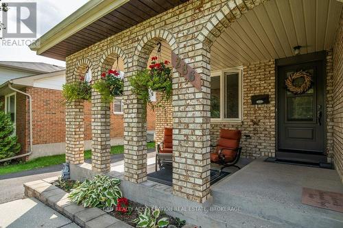 286 Barrett Boulevard, Greater Napanee (Greater Napanee), ON - Outdoor With Deck Patio Veranda