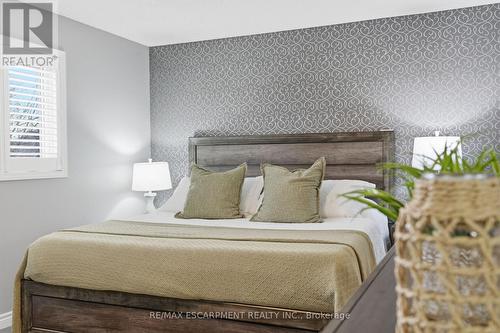 157 Braithwaite Avenue, Hamilton, ON - Indoor Photo Showing Bedroom