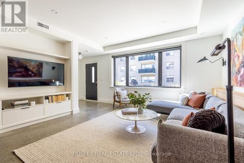Unit 2 - 12- R Coleridge Avenue, Toronto, ON - Indoor Photo Showing Living Room