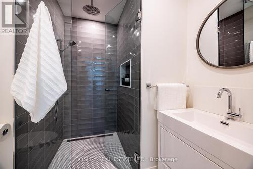Unit 2 - 12- R Coleridge Avenue, Toronto, ON - Indoor Photo Showing Bathroom