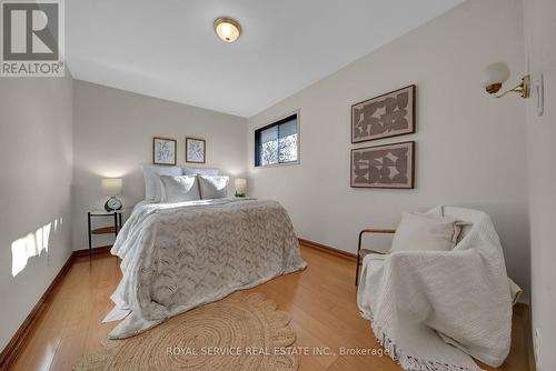 141 Scugog Street N, Clarington (Bowmanville), ON - Indoor Photo Showing Bedroom