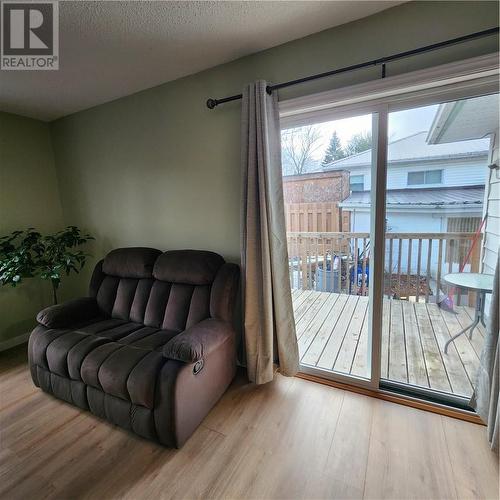 3262 Falconbridge Highway, Garson, ON - Indoor