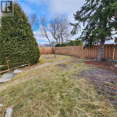 3262 Falconbridge Highway, Garson, ON - Outdoor