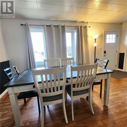 3262 Falconbridge Highway, Garson, ON - Indoor Photo Showing Dining Room