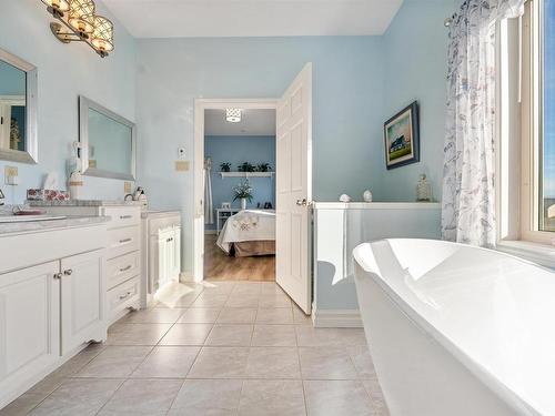 2162 Highway 376, Lyons Brook, NS 