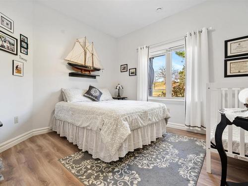 2162 Highway 376, Lyons Brook, NS 