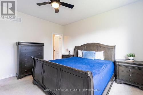 83 White Sands Way, Wasaga Beach, ON - Indoor Photo Showing Bedroom