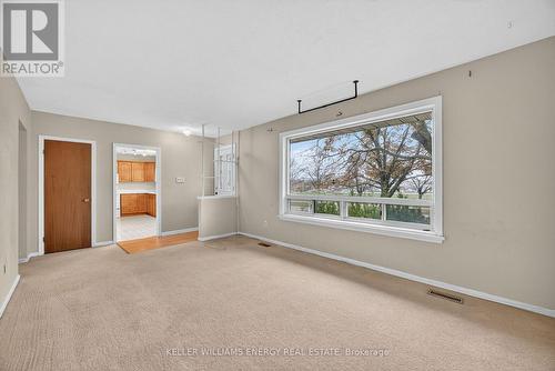 76 Rose Street, Barrie (Wellington), ON - Indoor Photo Showing Other Room