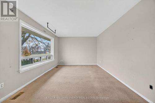 76 Rose Street, Barrie (Wellington), ON - Indoor Photo Showing Other Room