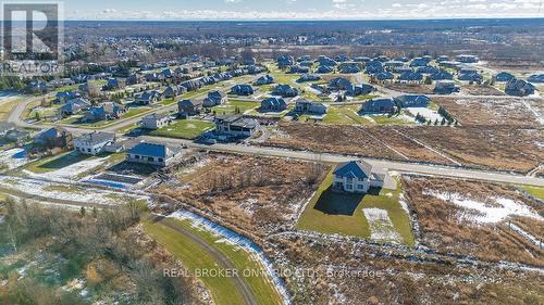 6810 Still Meadow Way, Ottawa, ON 