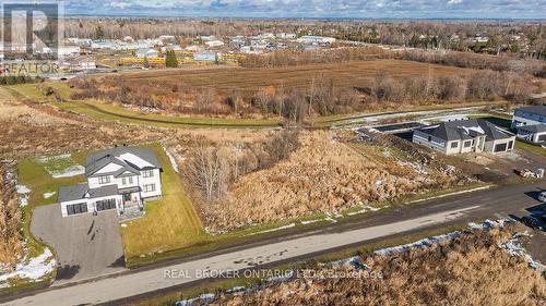 6810 Still Meadow Way, Ottawa, ON 