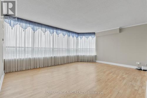 Ph6 - 3 Towering Heights Boulevard, St. Catharines (Glendale/Glenridge), ON - Indoor Photo Showing Other Room