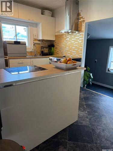 1515 2Nd Street, Estevan, SK - Indoor