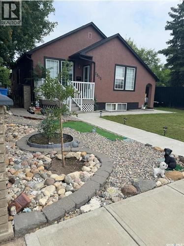 1515 2Nd Street, Estevan, SK - Outdoor