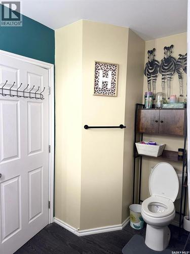 1515 2Nd Street, Estevan, SK - Indoor