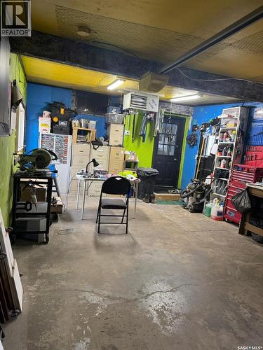 1515 2Nd Street, Estevan, SK - Indoor