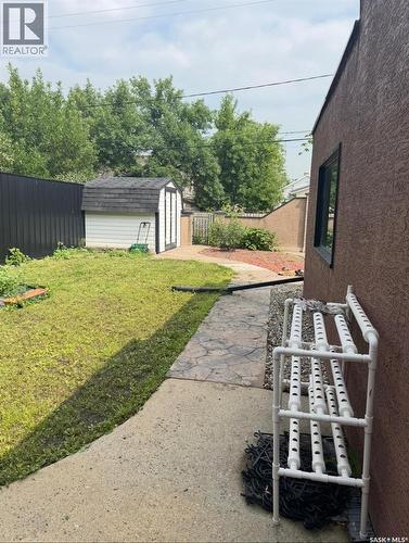 1515 2Nd Street, Estevan, SK - Outdoor