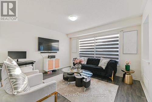 36 Tawnie Crescent, Brampton, ON - Indoor Photo Showing Living Room