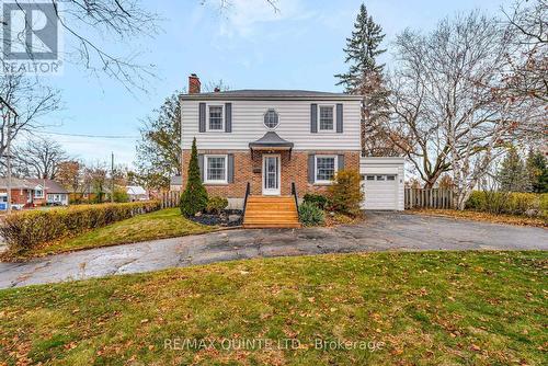 8 Greenlawn Avenue, Belleville (Belleville Ward), ON - Outdoor With Facade