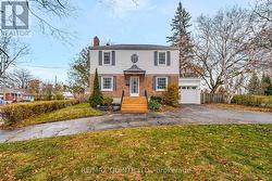 8 GREENLAWN AVENUE  Belleville (Belleville Ward), ON K8N 4B5