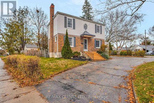8 Greenlawn Avenue, Belleville (Belleville Ward), ON - Outdoor With Facade