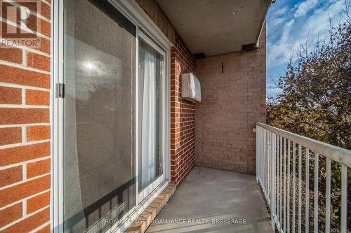 301 - 580 Armstrong Road, Kingston (East Gardiners Rd), ON - Outdoor With Exterior