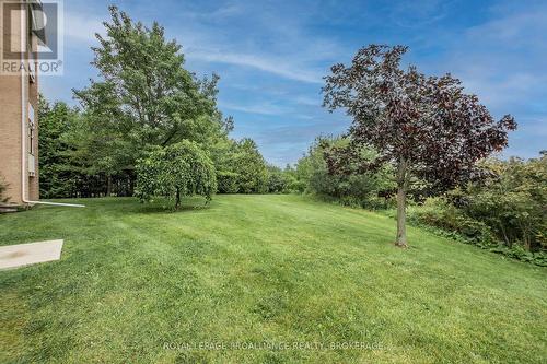 301 - 580 Armstrong Road, Kingston (East Gardiners Rd), ON - Outdoor