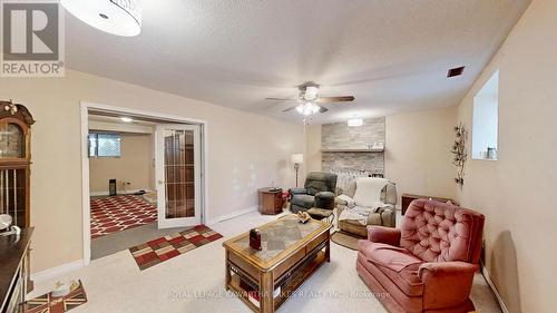 21 Trent View Road, Kawartha Lakes (Eldon), ON - Indoor Photo Showing Living Room