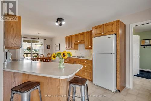 1787 Moncrief Line, Cavan Monaghan, ON - Indoor Photo Showing Kitchen With Double Sink