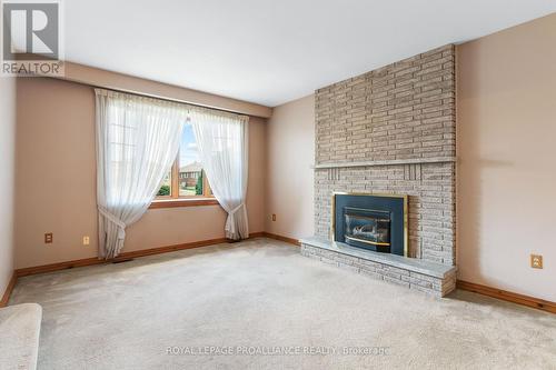 208 Beley Street, Brockville, ON - Indoor Photo Showing Living Room With Fireplace