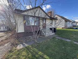 2134 Ridgeway Street E  Thunder Bay, ON P7E 5J9