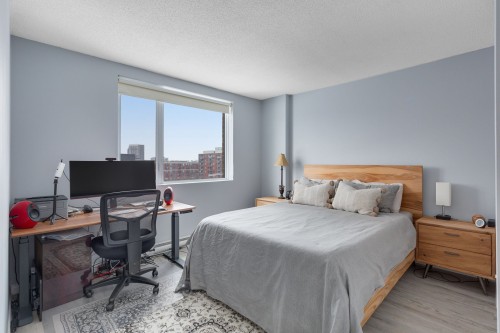 Chambre à coucher - 903-1200 Rue St-Jacques, Montréal (Ville-Marie), QC - Indoor Photo Showing Bedroom