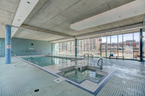 Piscine - 903-1200 Rue St-Jacques, Montréal (Ville-Marie), QC - Indoor Photo Showing Other Room