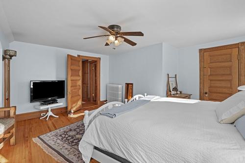 Primary bedroom - 322 Rue Woodland, Brownsburg-Chatham, QC - Indoor Photo Showing Bedroom