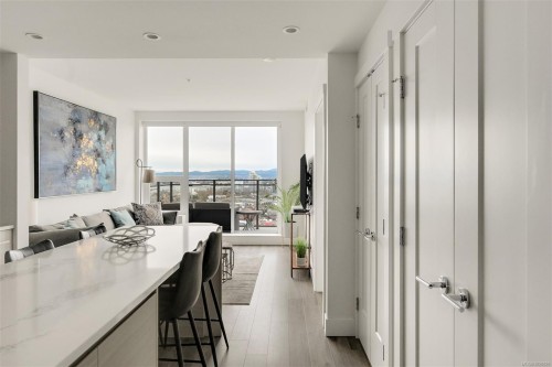 2002-777 Herald St, Victoria, BC - Indoor Photo Showing Dining Room