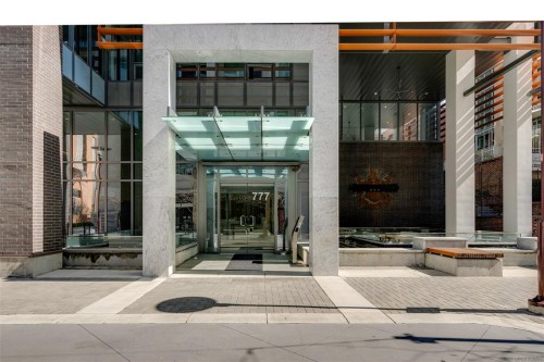 2002-777 Herald St, Victoria, BC - Outdoor