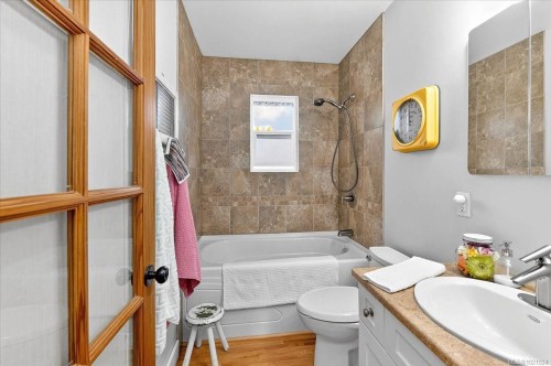 3968 3Rd Ave, Port Alberni, BC 