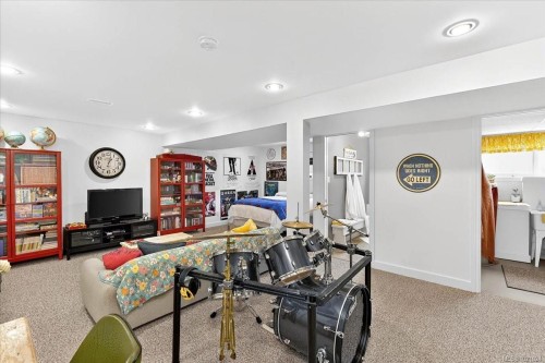 3968 3Rd Ave, Port Alberni, BC 