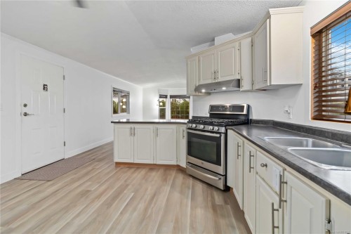 31-7583 Central Saanich Rd, Central Saanich, BC 