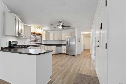 31-7583 Central Saanich Rd, Central Saanich, BC 