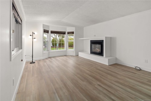 31-7583 Central Saanich Rd, Central Saanich, BC 