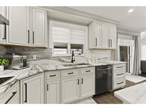 359 Elmgrove Drive, Lakeshore, ON 