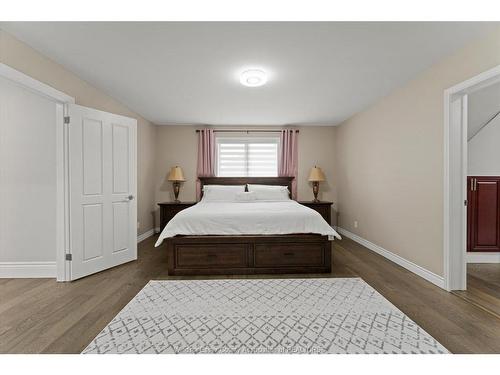 359 Elmgrove Drive, Lakeshore, ON 