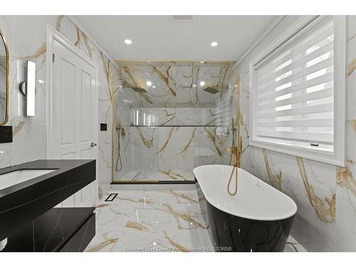 359 Elmgrove Drive, Lakeshore, ON 