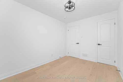 285 Charlton Avenue W, Hamilton, ON - Indoor Photo Showing Other Room