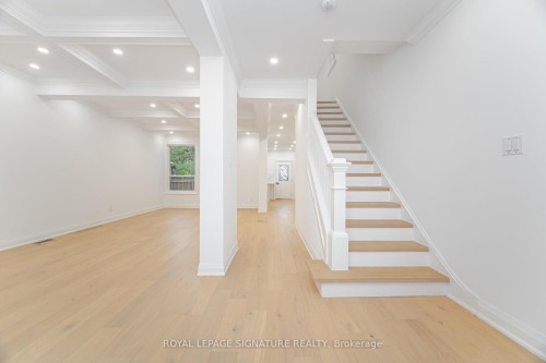 285 Charlton Avenue W, Hamilton, ON - Indoor Photo Showing Other Room