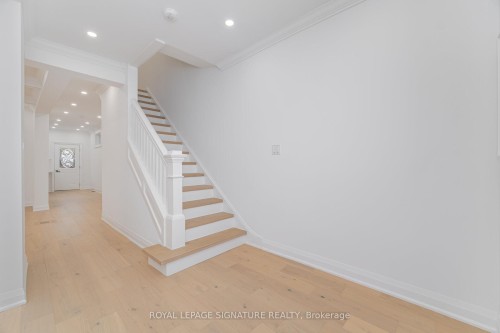 285 Charlton Avenue W, Hamilton, ON - Indoor Photo Showing Other Room