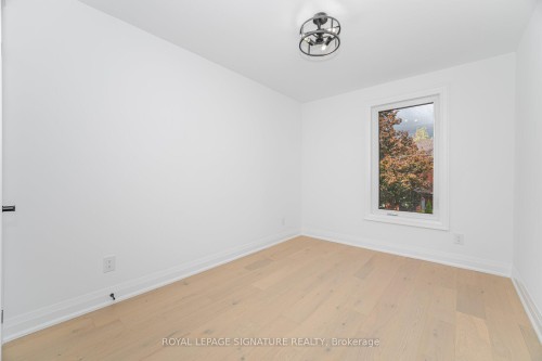 285 Charlton Avenue W, Hamilton, ON - Indoor Photo Showing Other Room