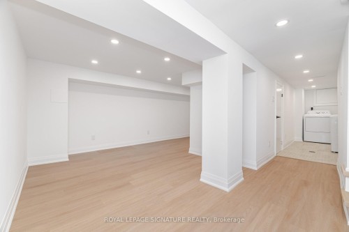 285 Charlton Avenue W, Hamilton, ON - Indoor Photo Showing Other Room