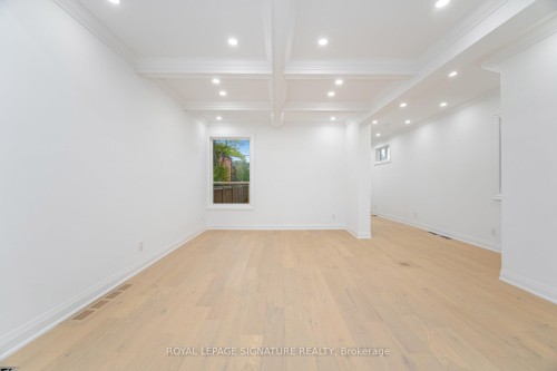 285 Charlton Avenue W, Hamilton, ON - Indoor Photo Showing Other Room